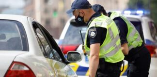 Чому поліція може зупинити навіть “правильного” водія