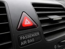 Як правильно користуватися аварійкою і коли це незаконно Як правильно користуватися аварійкою і коли це незаконно