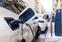 ЄС розглядає перегляд заборони на продаж нових авто з ДВЗ з 2035 року