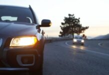 Чому штраф за вимкнене вдень ближнє світло є незаконним