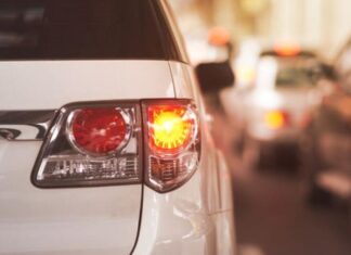 В Україні активно штрафують власників авто зі США В Україні активно штрафують власників авто зі США