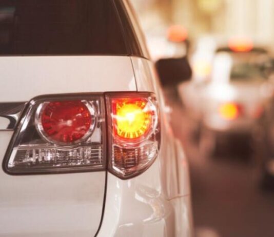 В Україні активно штрафують власників авто зі США