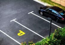 Автоінструктор розповів про найпоширеніші помилки водіїв при паркуванні