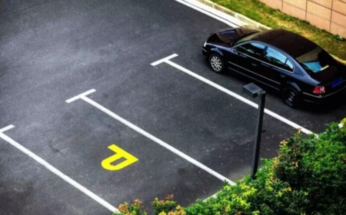 Автоінструктор розповів про найпоширеніші помилки водіїв при паркуванні