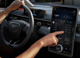 Експерти розкрили, чому системи допомоги водієві небезпечні у негоду