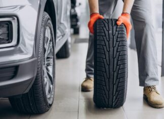 Осінь добігає кінця: коли варто змінювати літню гуму на зимову