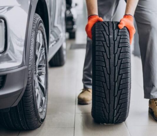 Осінь добігає кінця: коли варто змінювати літню гуму на зимову