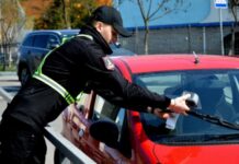 Коли автомобіль можуть забрати інспектори з паркування на штрафмайданчик