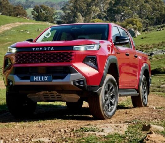 Toyota офіційно показала новий HiLux 2026 року з оновленим дизайном і технологіями