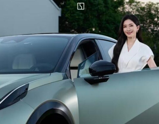 Zeekr X 2026 розкрили на офіційних фото перед презентацією