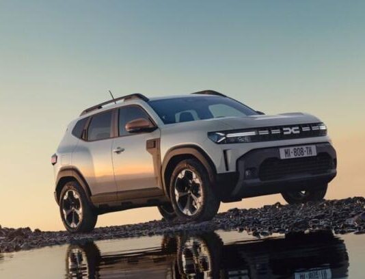 Dacia готує до виходу найдешевший гібридний універсал у Європі Dacia готує до виходу найдешевший гібридний універсал у Європі