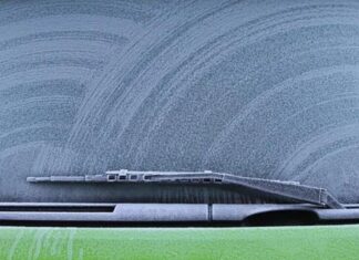 Прості способи уникнути замерзання склоочисників і покращити видимість Прості способи уникнути замерзання склоочисників і покращити видимість