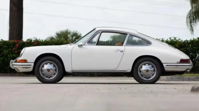 Названо 5 найкрасивіших європейських фастбеків