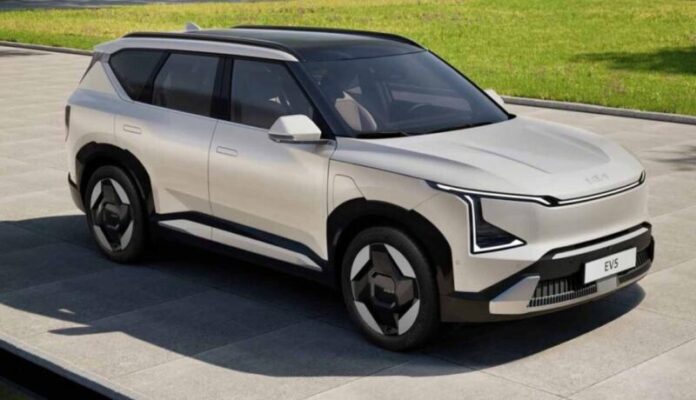 KIA готує новий електрокросовер із запасом ходу понад 500 км