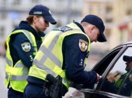 Коли водій має право не показувати документи поліції в Україні
