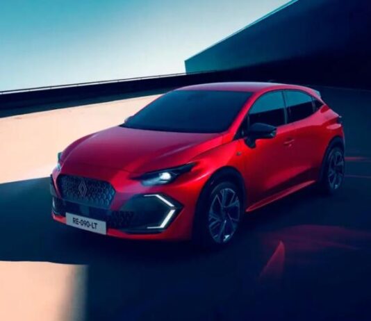 Renault оголосив ціни на новий Clio з бензиновим та гібридним двигунами