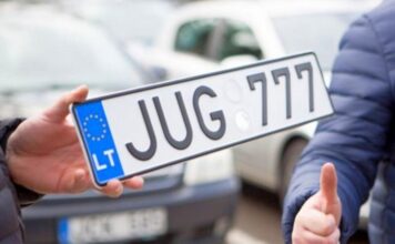 Штрафи до 1 700 грн і вилучення авто: що чекає водіїв без реєстрації