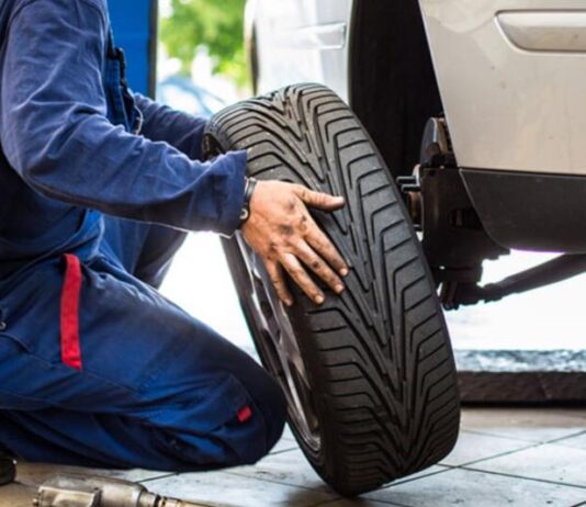 Водіїв попередили про обов’язкову заміну шин у листопаді Водіїв попередили про обов’язкову заміну шин у листопаді