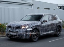 BMW X5 проходить тести з новими фарами та гігантським панорамним дисплеєм BMW X5 проходить тести з новими фарами та гігантським панорамним дисплеєм