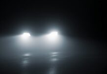 Чому LED-фари кросоверів і позашляховиків засліплюють