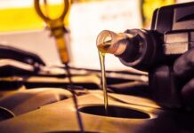 Коли насправді потрібно міняти моторне масло: порада від фахівця