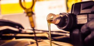 Коли насправді потрібно міняти моторне масло: порада від фахівця