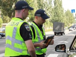 Верховна Рада готує штрафи за надмірний шум авто та мотоциклів Верховна Рада готує штрафи за надмірний шум авто та мотоциклів