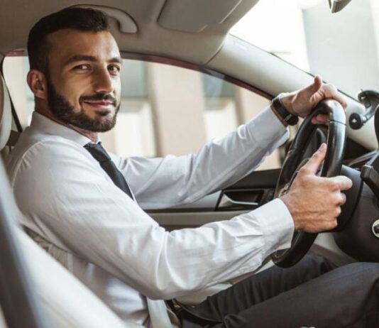 ЄС вводить цифрові водійські права та нові стандарти безпеки на дорогах