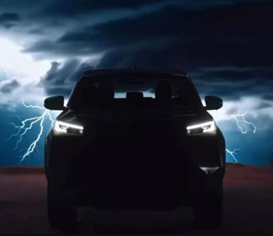 Новий Toyota Hilux повністю змінить вигляд і отримає дизель-гібрид Новий Toyota Hilux повністю змінить вигляд і отримає дизель-гібрид