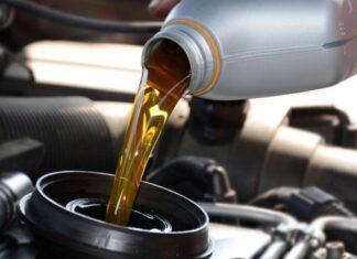 Міняємо масло правильно: чому 10 тисяч кілометрів не завжди оптимально