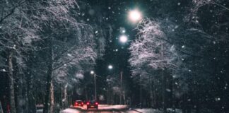 Як безпечно їздити взимку вночі: поради для новачків