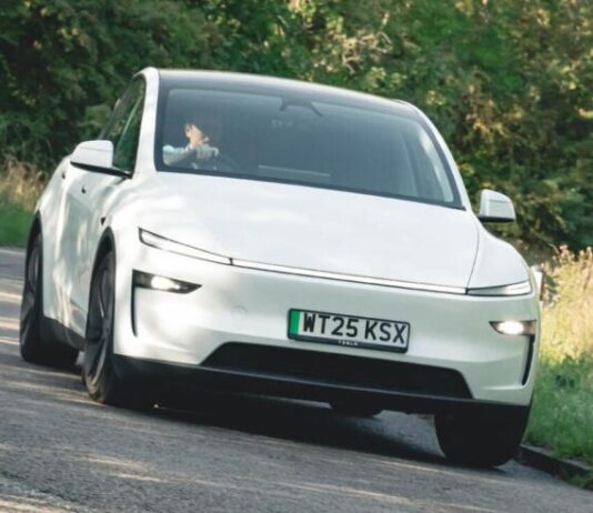 Tesla Model Y очолила світові продажі електромобілів у 2025 році