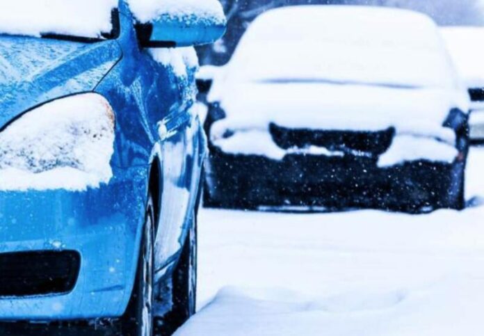 Як швидко прогріти авто взимку: поради водіям