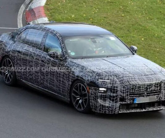 BMW 7-Series 2027 тестується на Нюрбургрингу: перші шпигунські фото BMW 7-Series 2027 тестується на Нюрбургрингу: перші шпигунські фото