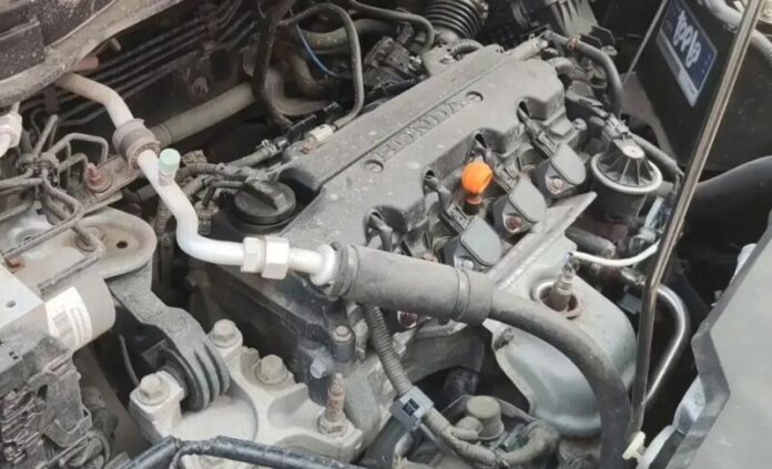 Названо 5 помилок водіїв, які вбивають двигун машини