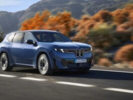 BMW наймає фахівців для удосконалення систем допомоги водієві