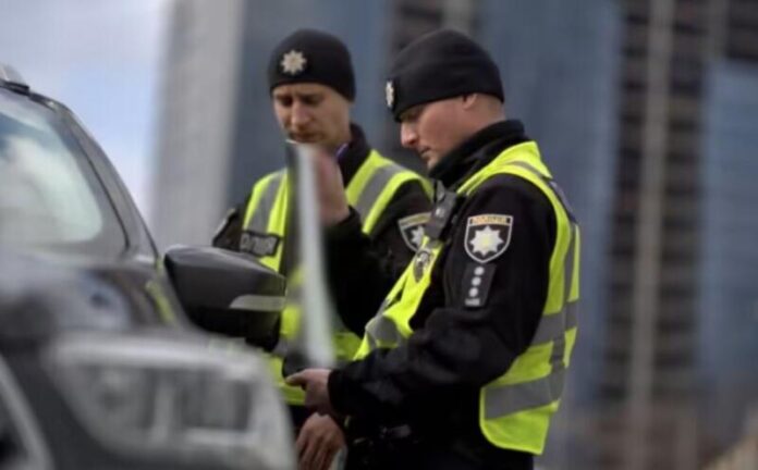 Прострочене посвідчення водія під час війни: що кажуть експерти та як діяти