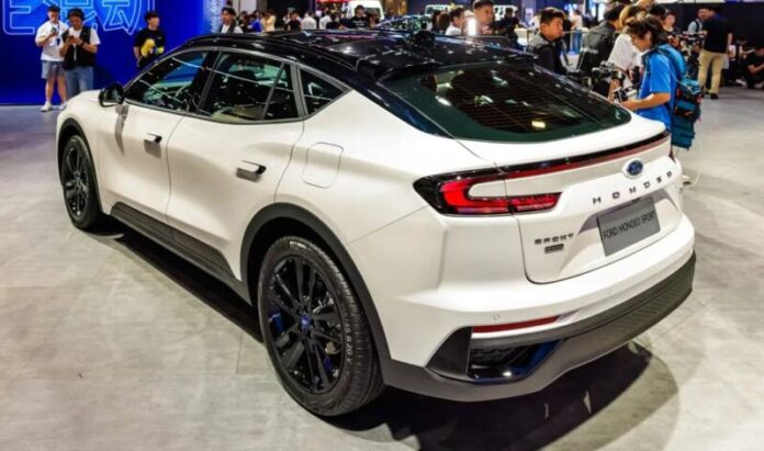 Ford готує дешевші електрокари завдяки інноваційним методам виробництва