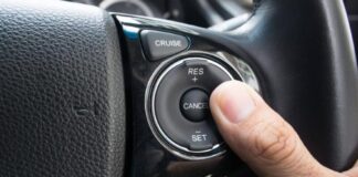 Активація круїз-контролю в автомобілі загрожує високою витратою палива