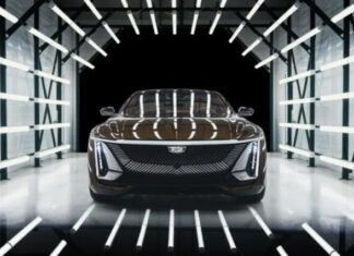 Cadillac оновив електричний ліфтбек Celestiq і підняв стартову ціну до $400 000