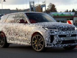 Прототип Range Rover Sport SVR помічено на Нюрбургрингу (ФОТО) Прототип Range Rover Sport SVR помічено на Нюрбургрингу (ФОТО)
