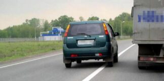 Перетин суцільної смуги в Україні: коли можна втратити права і який штраф загрожує