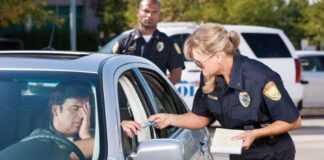 Як захистити себе від неправомірних дій поліції за допомогою відео