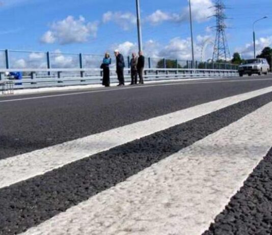 Коли за перетин суцільної не штрафують: роз’яснення для водіїв Коли за перетин суцільної не штрафують: роз’яснення для водіїв