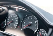 Чому спідометри автомобілів показують більші швидкості, ніж реальні Чому спідометри автомобілів показують більші швидкості, ніж реальні