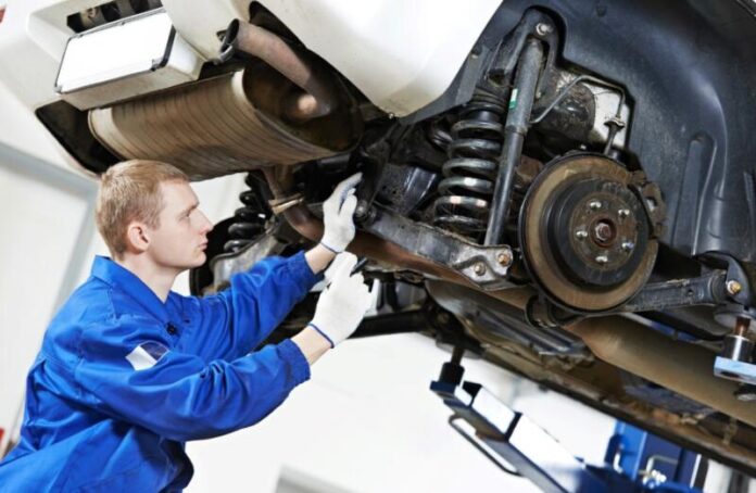 Що потрібно перевірити в авто після 10 років експлуатації