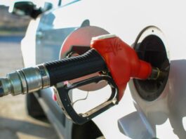 Чому пістолет на АЗС відключається раніше до повного наповнення бака Чому пістолет на АЗС відключається раніше до повного наповнення бака