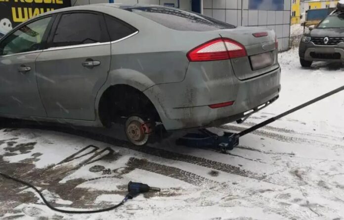 Експерт назвав 3 сценарії ДТП через одну помилку шиномонтажників