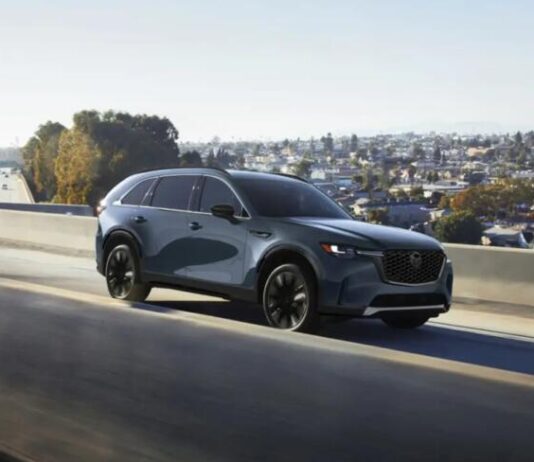 Mazda оголосила ціни на кросовер CX-90 2026 модельного року