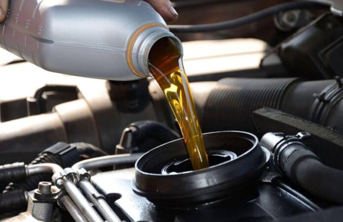 Screenshot_12 В автосервісі пояснили, чому масло в двигуні стало швидко чорніти